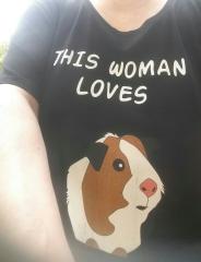 T-Shirt This Woman loves Guinea-Pigs, Meerschweinchen